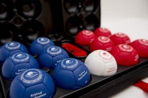 Jeu de Boccia avec contenant rigide